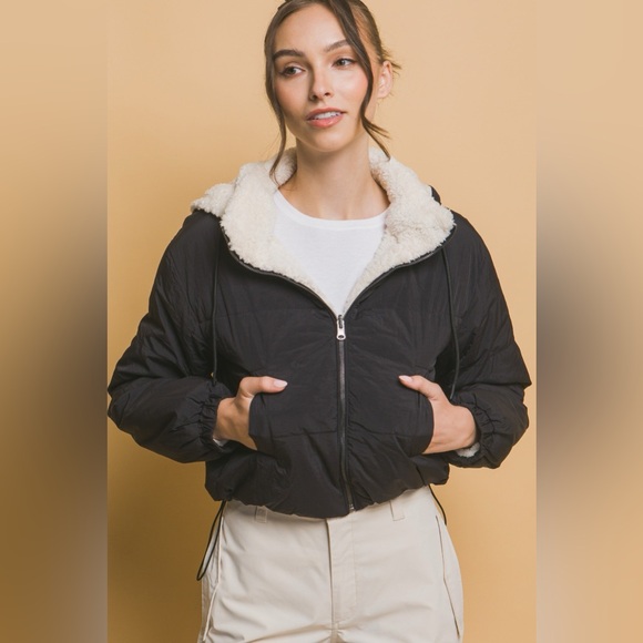 🔥SOLD OUT - Love Tree Zip Up Cropped Hooded Sherpa Reversible Jacket - Picture 5 of 5